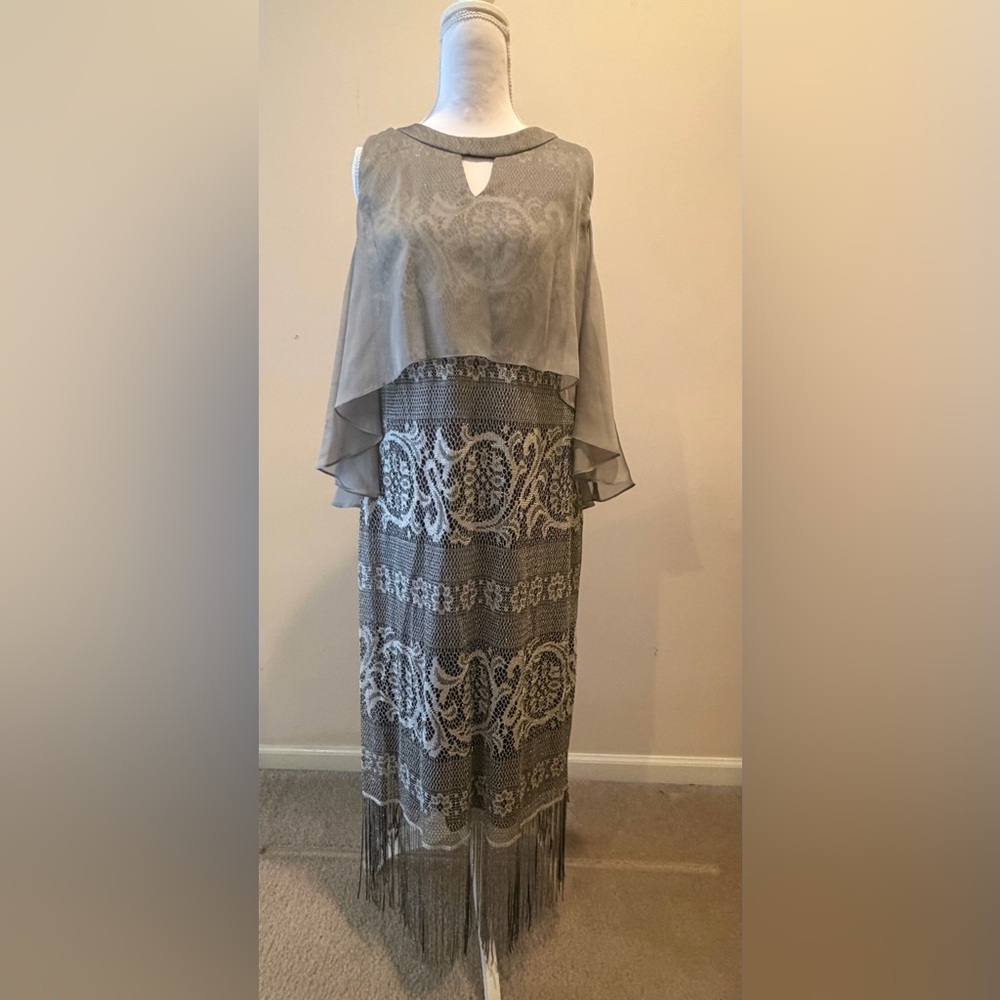 SLNY Formal Black and Silver Dress with Intricate Design Size 14